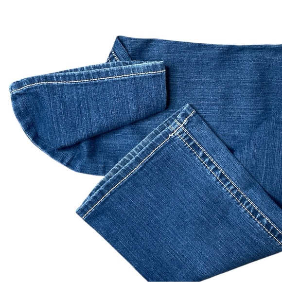 ARIAT Women’s Bootcut Mid Rise Jeans size 30 - Picture 9 of 10